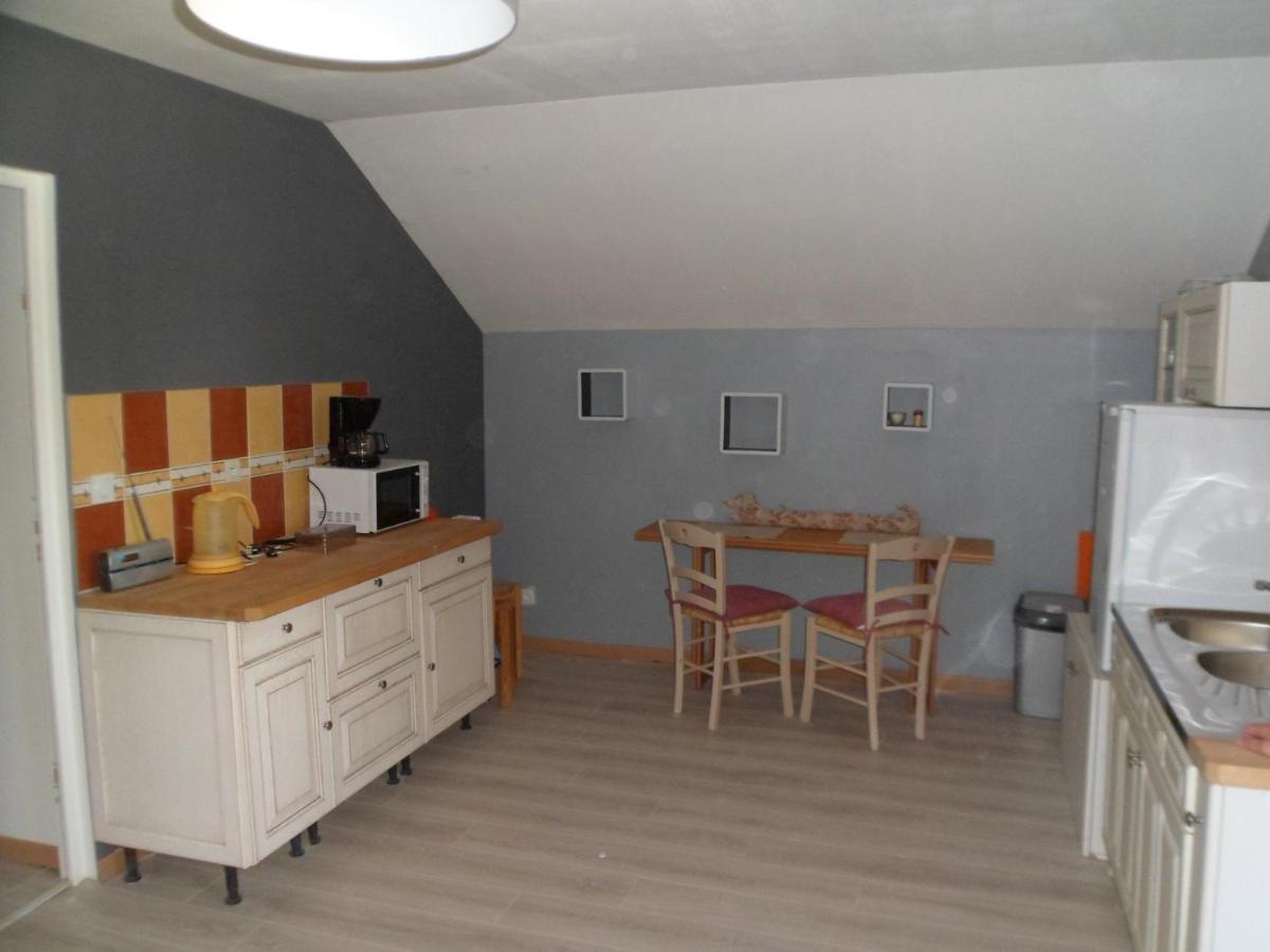 Bed and Breakfast L'Etape De St Hilaire La Gravelle Saint-Hilaire-la-Gravelle Экстерьер фото
